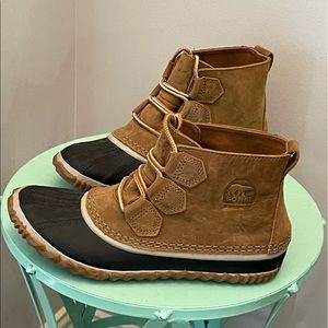 COPY - SOREL Women’s  Out N about Leather Snow Boot